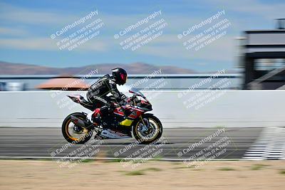 media/Mar-25-2024-Moto Forza (Mon) [[8d4319bd68]]/2-Advanced Group/Session 4 Front Straight Speed Pans/